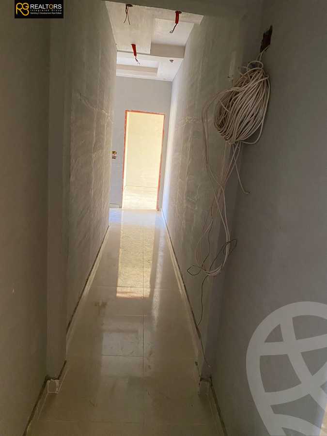 https://aqarmap.com.eg/en/listing/4227590-for-sale-cairo-6th-of-october-compound-eshraqah