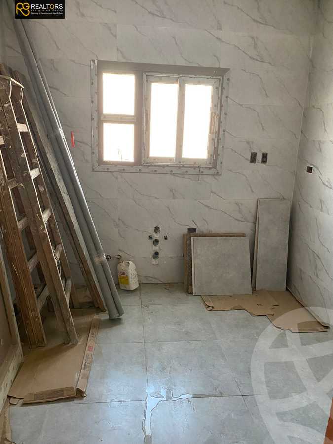 https://aqarmap.com.eg/en/listing/4227590-for-sale-cairo-6th-of-october-compound-eshraqah
