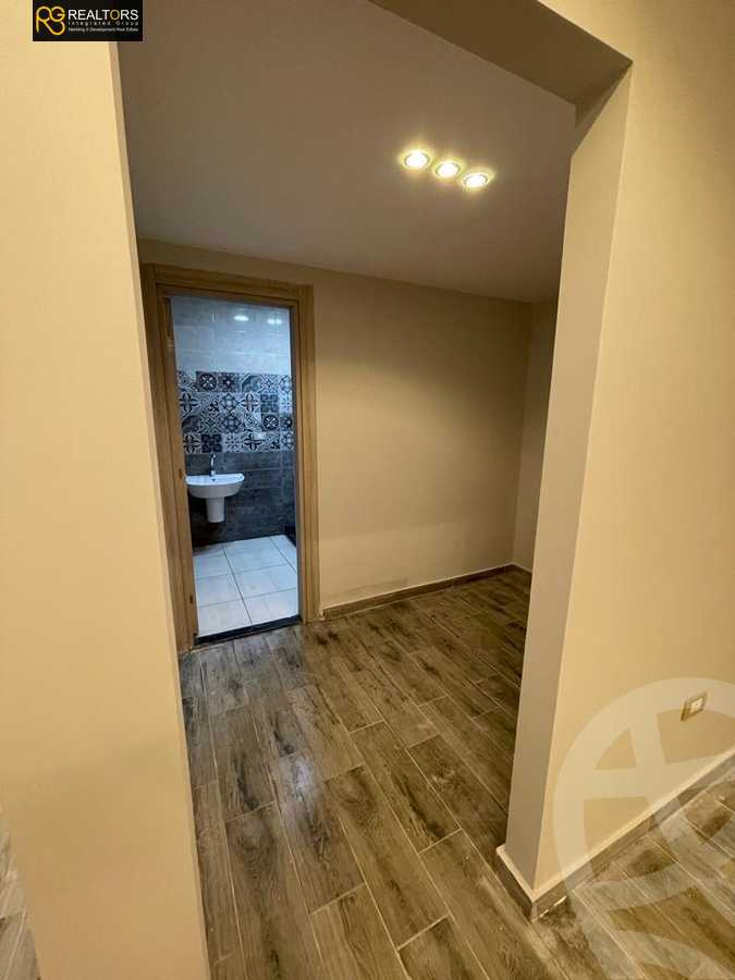 https://aqarmap.com.eg/ar/listing/4228993-for-sale-cairo-6th-of-october-el-tawsaat-el-shamalya-lhy-300