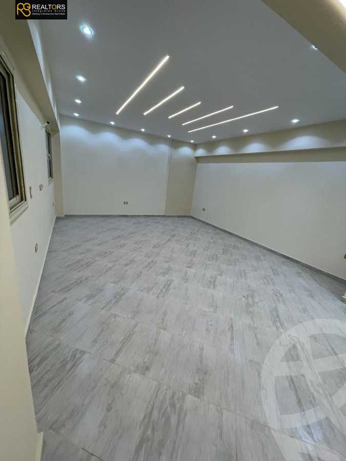 https://aqarmap.com.eg/ar/listing/4228993-for-sale-cairo-6th-of-october-el-tawsaat-el-shamalya-lhy-300