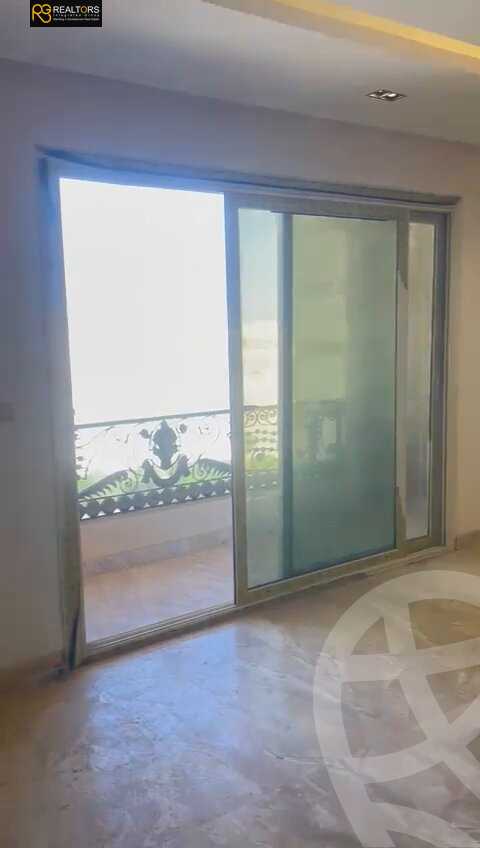 https://aqarmap.com.eg/en/listing/4229768-for-sale-cairo-6th-of-october-shr-drym-lnd