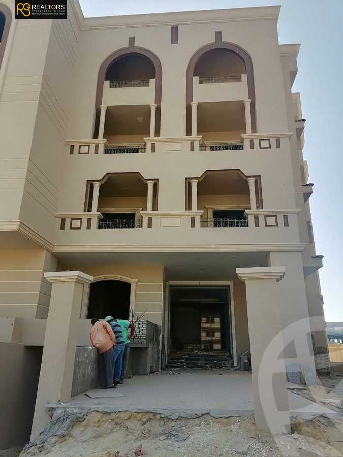 https://aqarmap.com.eg/en/listing/4231053-for-sale-cairo-el-sheikh-zayed-city-bait-el-watan