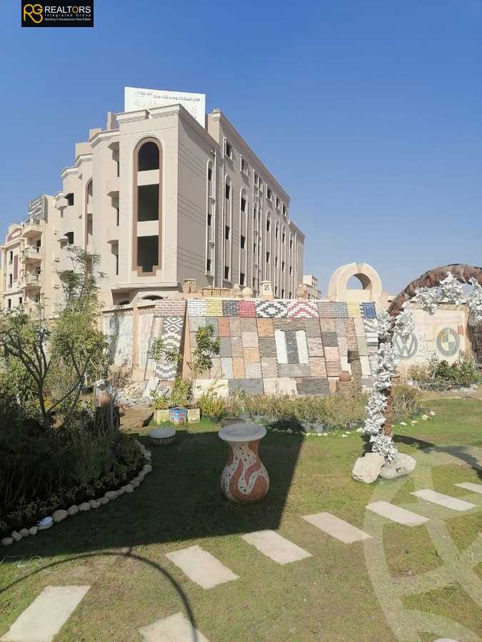 https://aqarmap.com.eg/en/listing/4231053-for-sale-cairo-el-sheikh-zayed-city-bait-el-watan