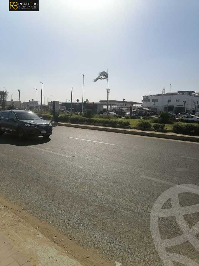 https://aqarmap.com.eg/en/listing/4231053-for-sale-cairo-el-sheikh-zayed-city-bait-el-watan
