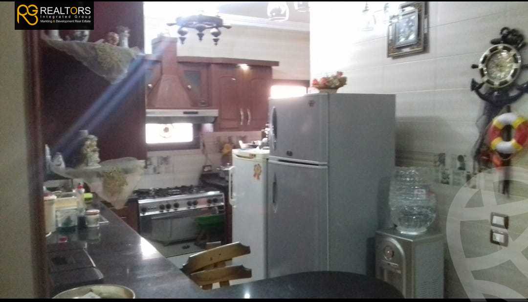 https://aqarmap.com.eg/ar/listing/4231178-for-sale-cairo-el-sheikh-zayed-city-el-hay-elsabeaa-lhy-lsb
