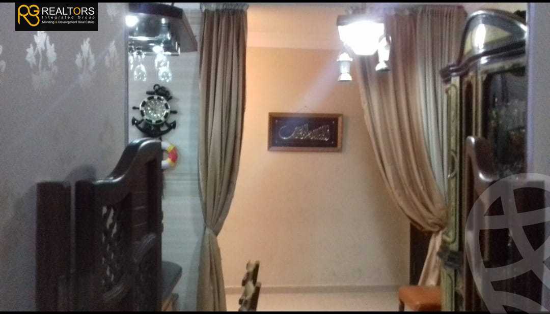https://aqarmap.com.eg/ar/listing/4231178-for-sale-cairo-el-sheikh-zayed-city-el-hay-elsabeaa-lhy-lsb
