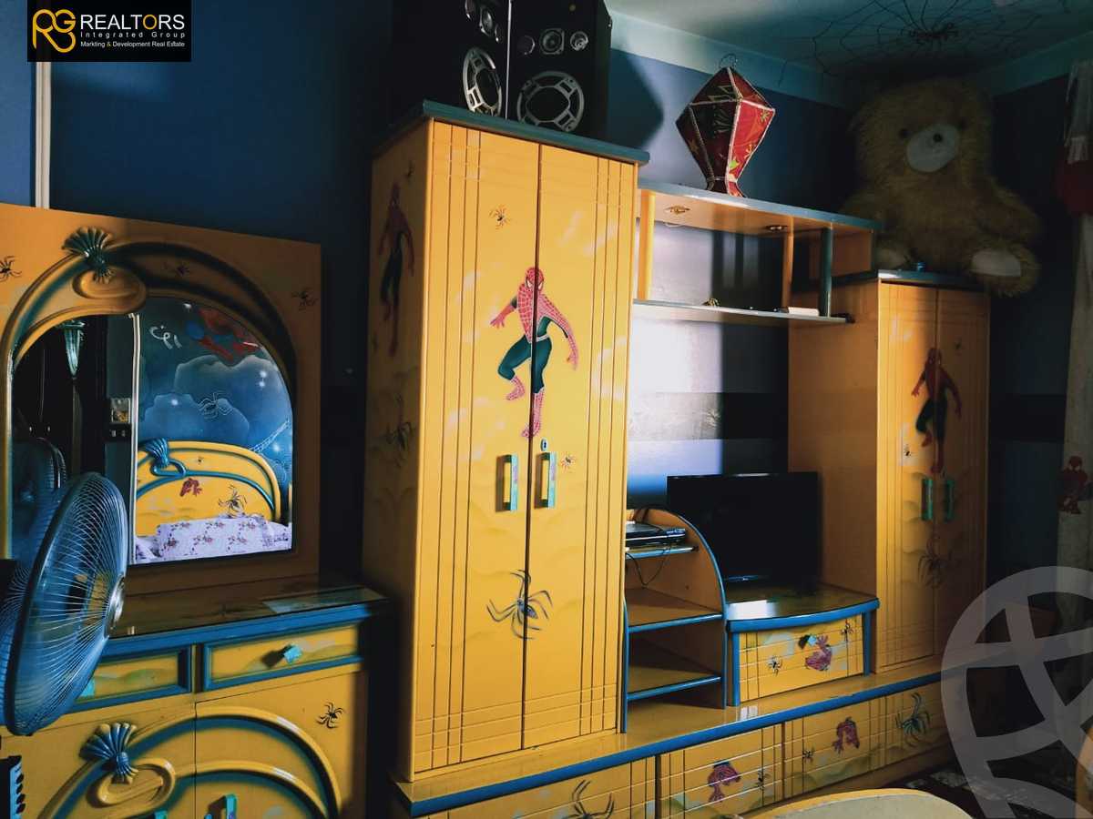 https://aqarmap.com.eg/ar/listing/4231285-for-sale-cairo-el-sheikh-zayed-city-el-hay-elsabeaa-lhy-lsb