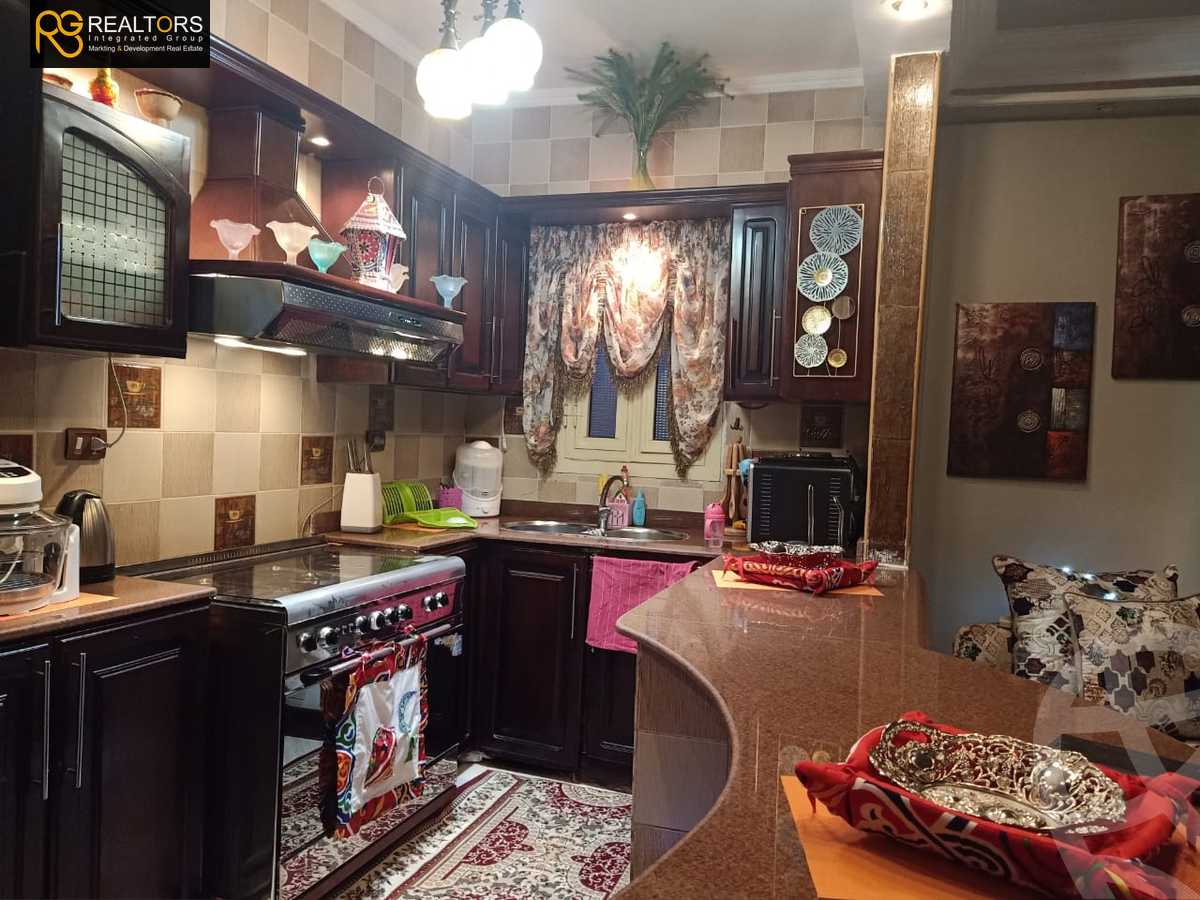 https://aqarmap.com.eg/ar/listing/4231285-for-sale-cairo-el-sheikh-zayed-city-el-hay-elsabeaa-lhy-lsb