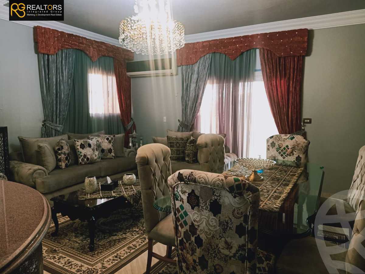 https://aqarmap.com.eg/ar/listing/4231285-for-sale-cairo-el-sheikh-zayed-city-el-hay-elsabeaa-lhy-lsb