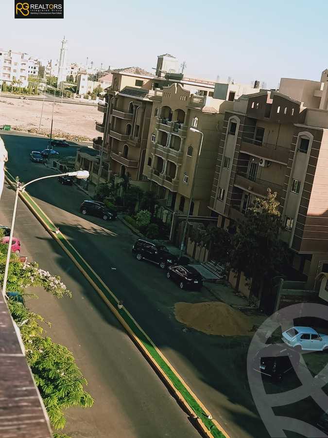 https://aqarmap.com.eg/ar/listing/4231285-for-sale-cairo-el-sheikh-zayed-city-el-hay-elsabeaa-lhy-lsb
