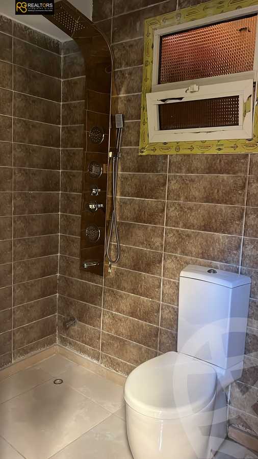 https://aqarmap.com.eg/ar/listing/4231309-for-sale-cairo-el-sheikh-zayed-city-el-hay-elasher-street-100