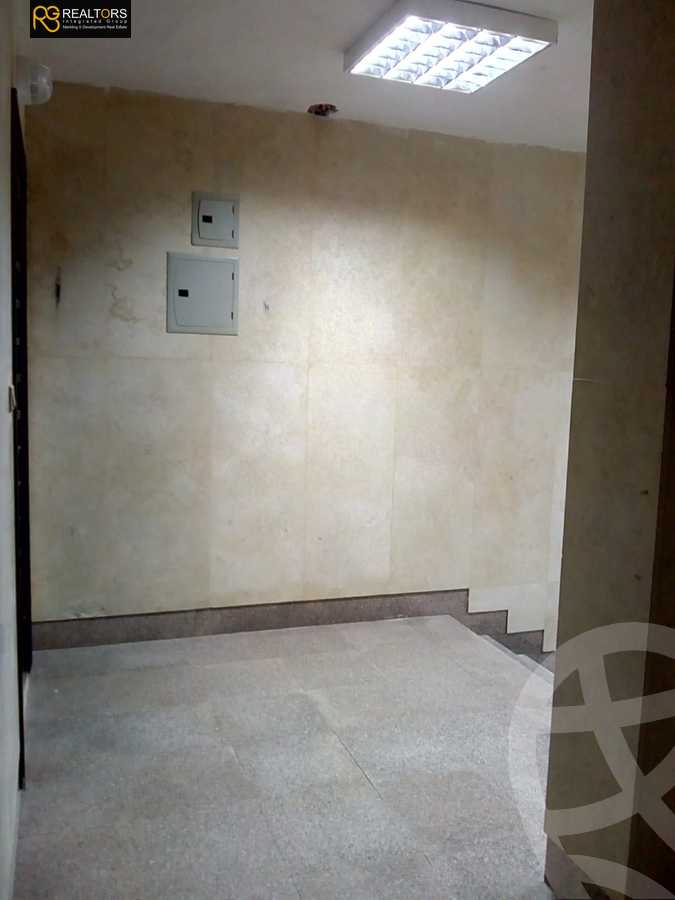 https://aqarmap.com.eg/en/listing/4240538-for-sale-cairo-6th-of-october-compounds-jrdyny-lshms