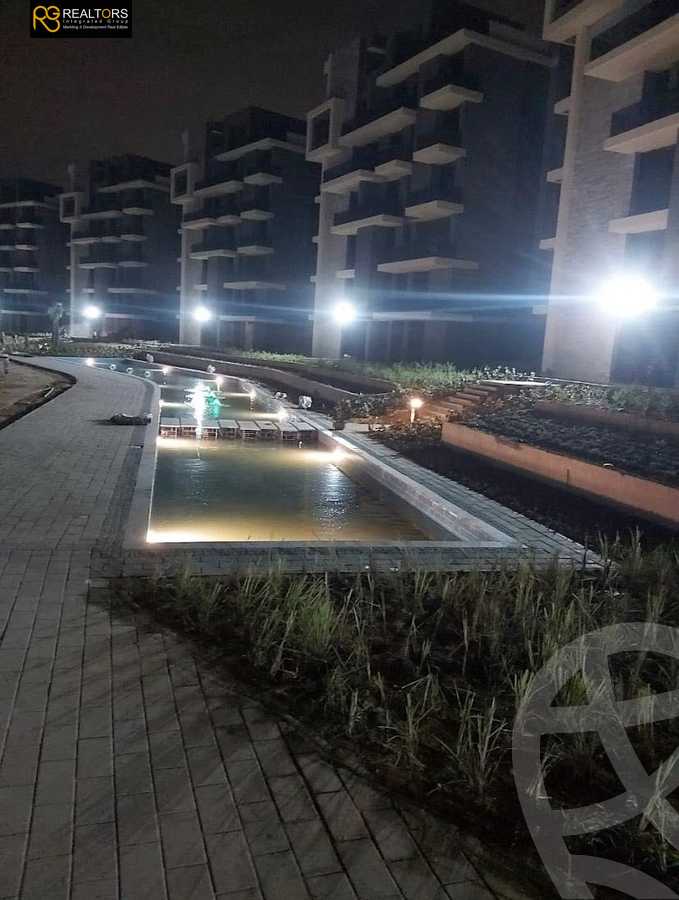 https://aqarmap.com.eg/en/listing/4241551-for-sale-cairo-6th-of-october-compound-sun-capital