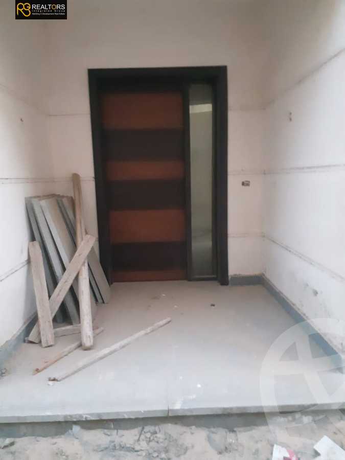 https://aqarmap.com.eg/en/listing/4241734-for-sale-cairo-6th-of-october-compounds-cleopatra-square