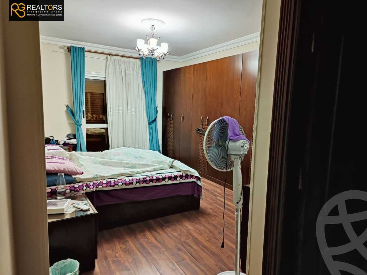 https://aqarmap.com.eg/ar/listing/4259152-for-sale-cairo-el-sheikh-zayed-city-compounds-in-sheikh-zayed-continental-gardens