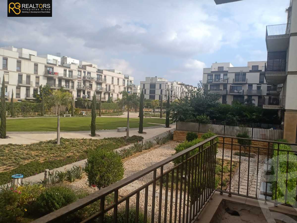 https://aqarmap.com.eg/ar/listing/4259269-for-sale-cairo-el-sheikh-zayed-city-compounds-in-sheikh-zayed-the-courtyard