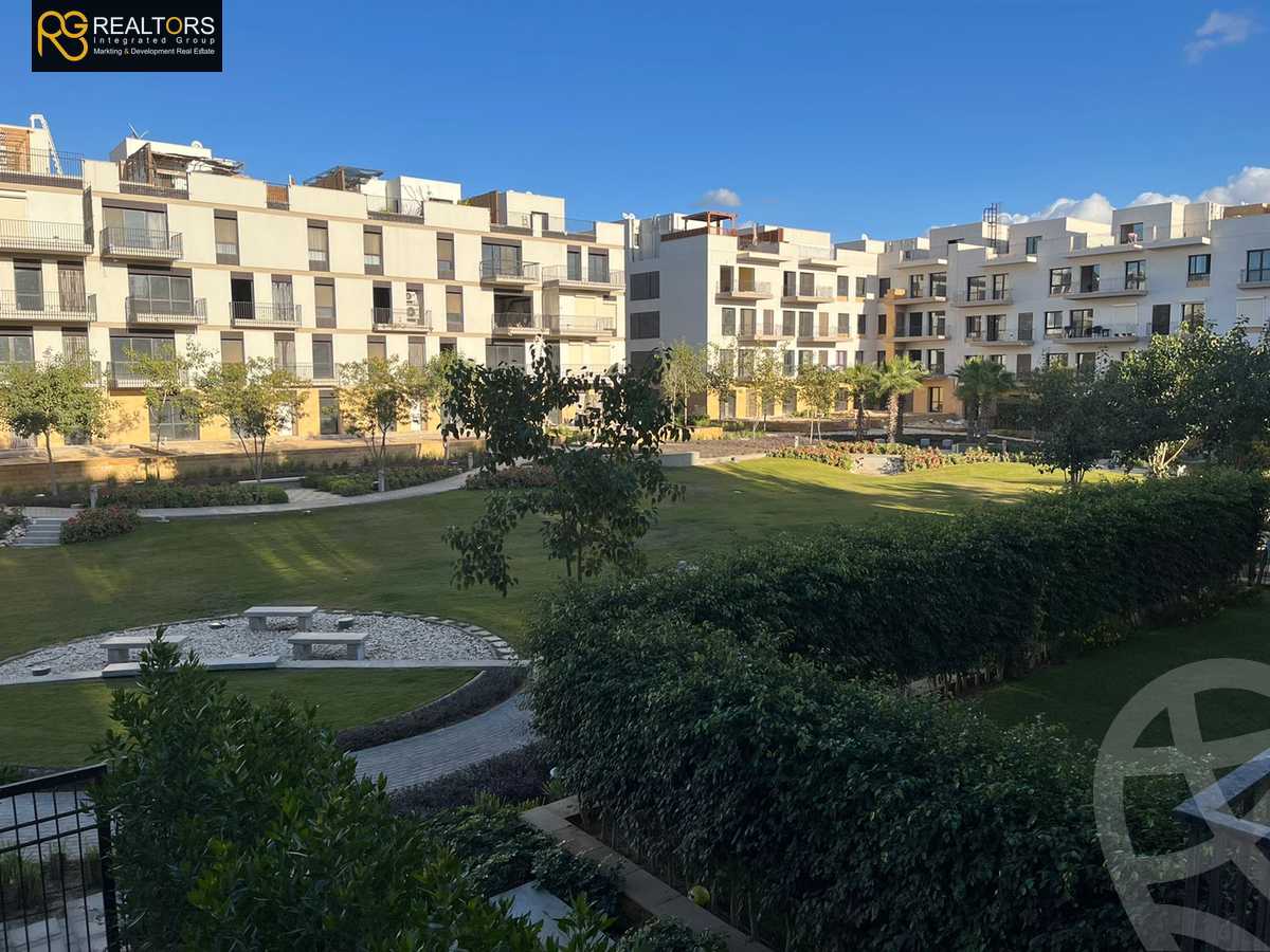 https://aqarmap.com.eg/ar/listing/4261394-for-sale-cairo-el-sheikh-zayed-city-compounds-in-sheikh-zayed-the-courtyard