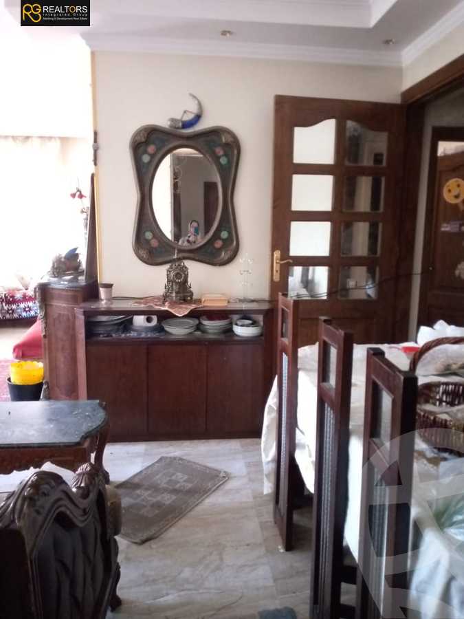 https://aqarmap.com.eg/en/listing/4261436-for-sale-cairo-el-sheikh-zayed-city-el-hay-elawel-street-10