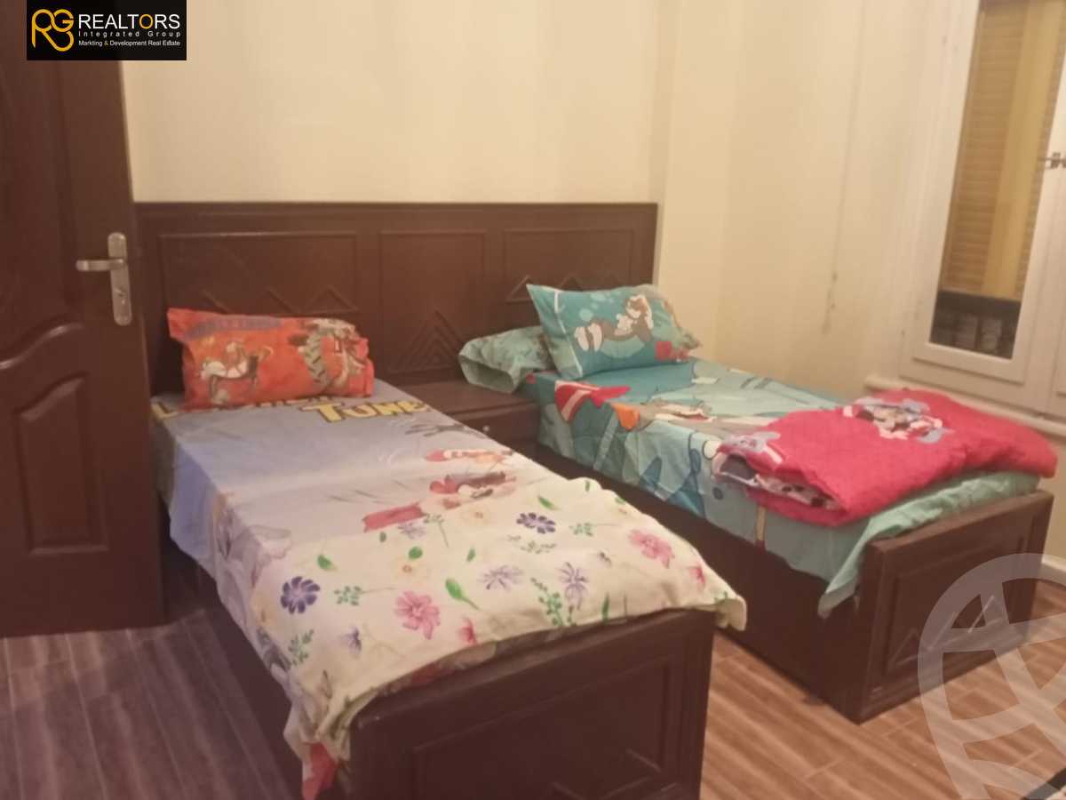 https://aqarmap.com.eg/en/listing/4277465-for-sale-cairo-6th-of-october-compound-green-5