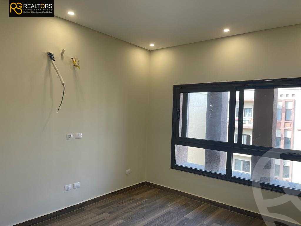 https://aqarmap.com.eg/en/listing/4279832-for-sale-cairo-6th-of-october-compound-green-5