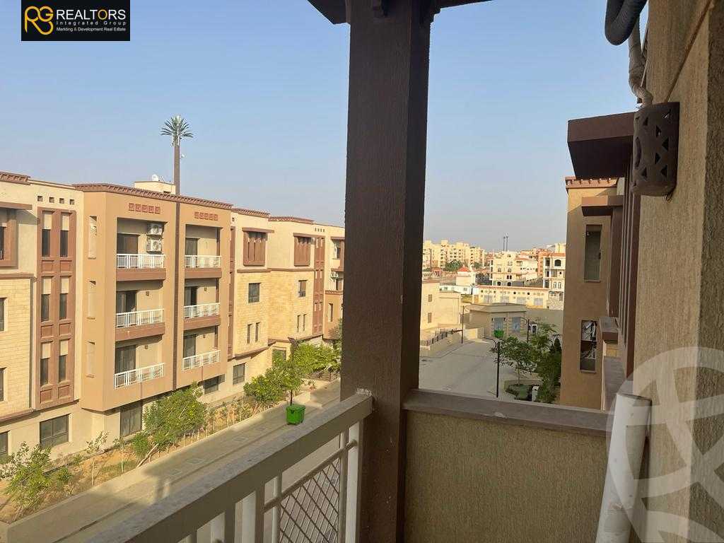 https://aqarmap.com.eg/en/listing/4279832-for-sale-cairo-6th-of-october-compound-green-5