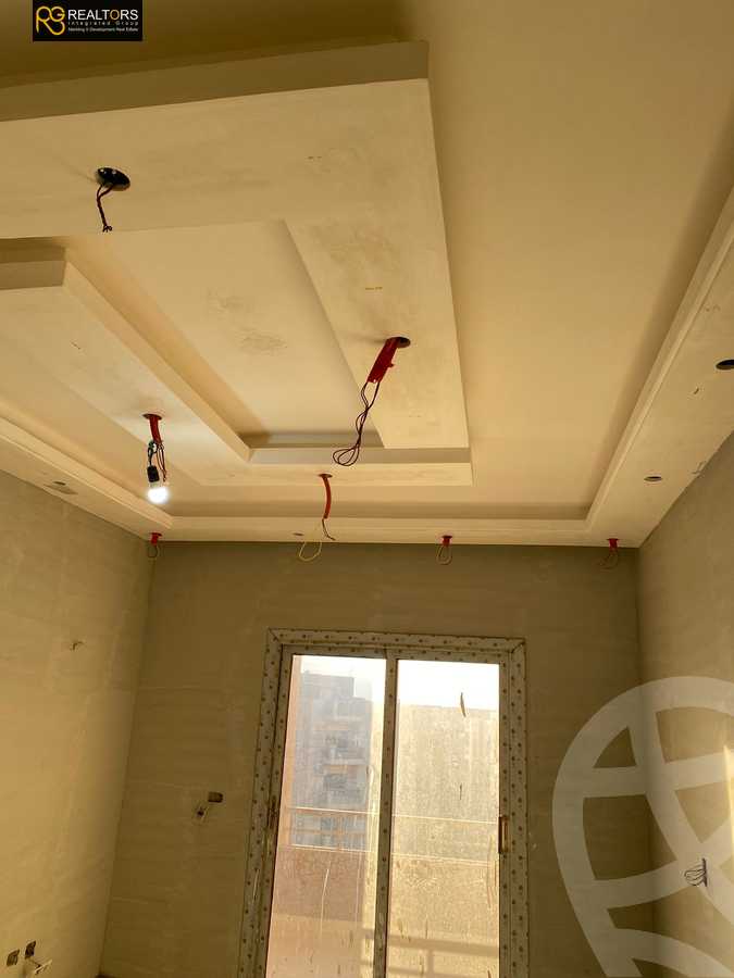 https://aqarmap.com.eg/en/listing/4281220-for-sale-cairo-6th-of-october-compound-eshraqah