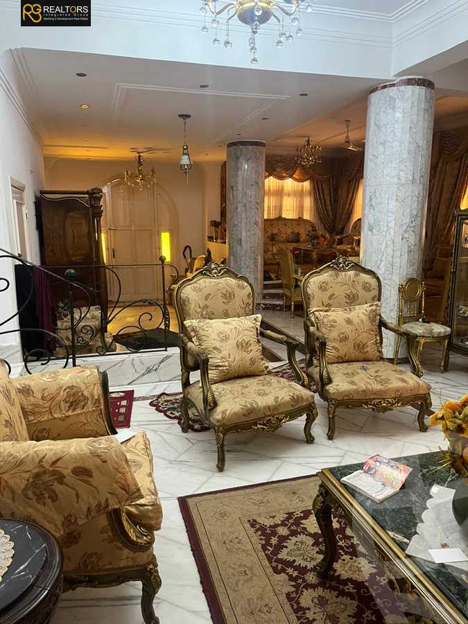 https://aqarmap.com.eg/en/listing/4293934-for-sale-cairo-6th-of-october-el-ahyaa-neighborhood-7th-el-madina-el-monawwara-st