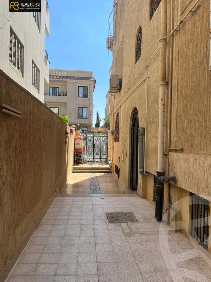 https://aqarmap.com.eg/en/listing/4293934-for-sale-cairo-6th-of-october-el-ahyaa-neighborhood-7th-el-madina-el-monawwara-st