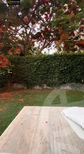 https://aqarmap.com.eg/ar/listing/4308136-for-sale-cairo-el-sheikh-zayed-city-compounds-in-sheikh-zayed-beverly-hills