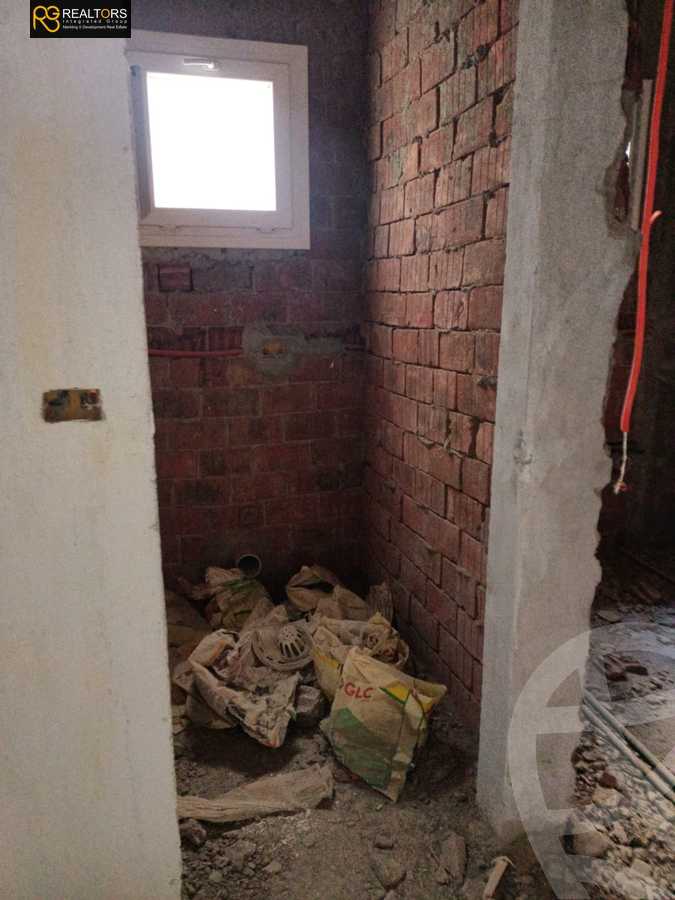 https://aqarmap.com.eg/ar/listing/4309044-for-sale-cairo-el-sheikh-zayed-city-compounds-in-sheikh-zayed-zayed-regency