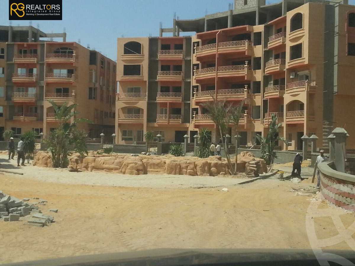 https://aqarmap.com.eg/ar/listing/4323372-for-sale-cairo-6th-of-october-compound-murooj