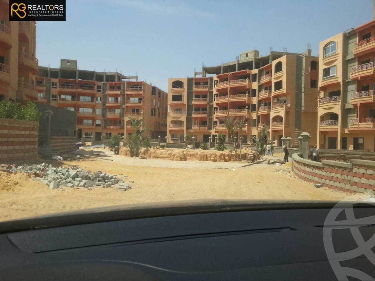 https://aqarmap.com.eg/ar/listing/4323372-for-sale-cairo-6th-of-october-compound-murooj