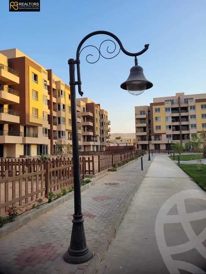 https://aqarmap.com.eg/ar/listing/4324770-for-sale-cairo-6th-of-october-compound-promenade-residence