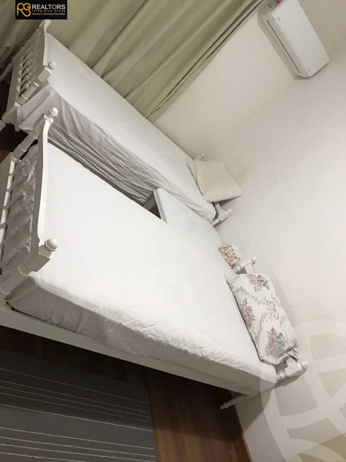 https://aqarmap.com.eg/ar/listing/4324786-for-sale-cairo-el-sheikh-zayed-city-compounds-in-sheikh-zayed-beverly-hills