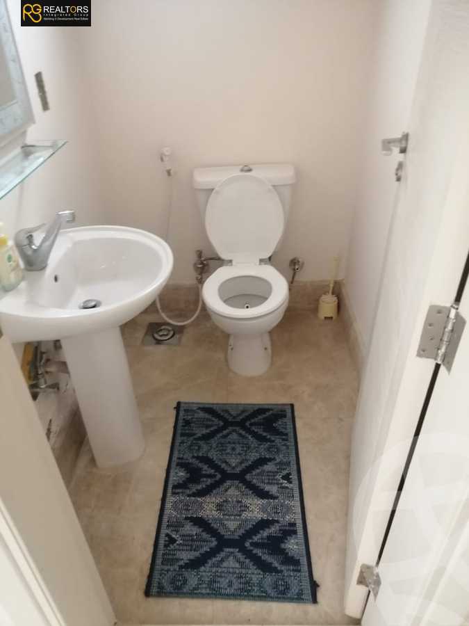 https://aqarmap.com.eg/ar/listing/4324786-for-sale-cairo-el-sheikh-zayed-city-compounds-in-sheikh-zayed-beverly-hills