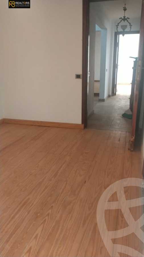 https://aqarmap.com.eg/en/listing/4325064-for-sale-cairo-el-sheikh-zayed-city-compounds-in-sheikh-zayed-zayed-2000