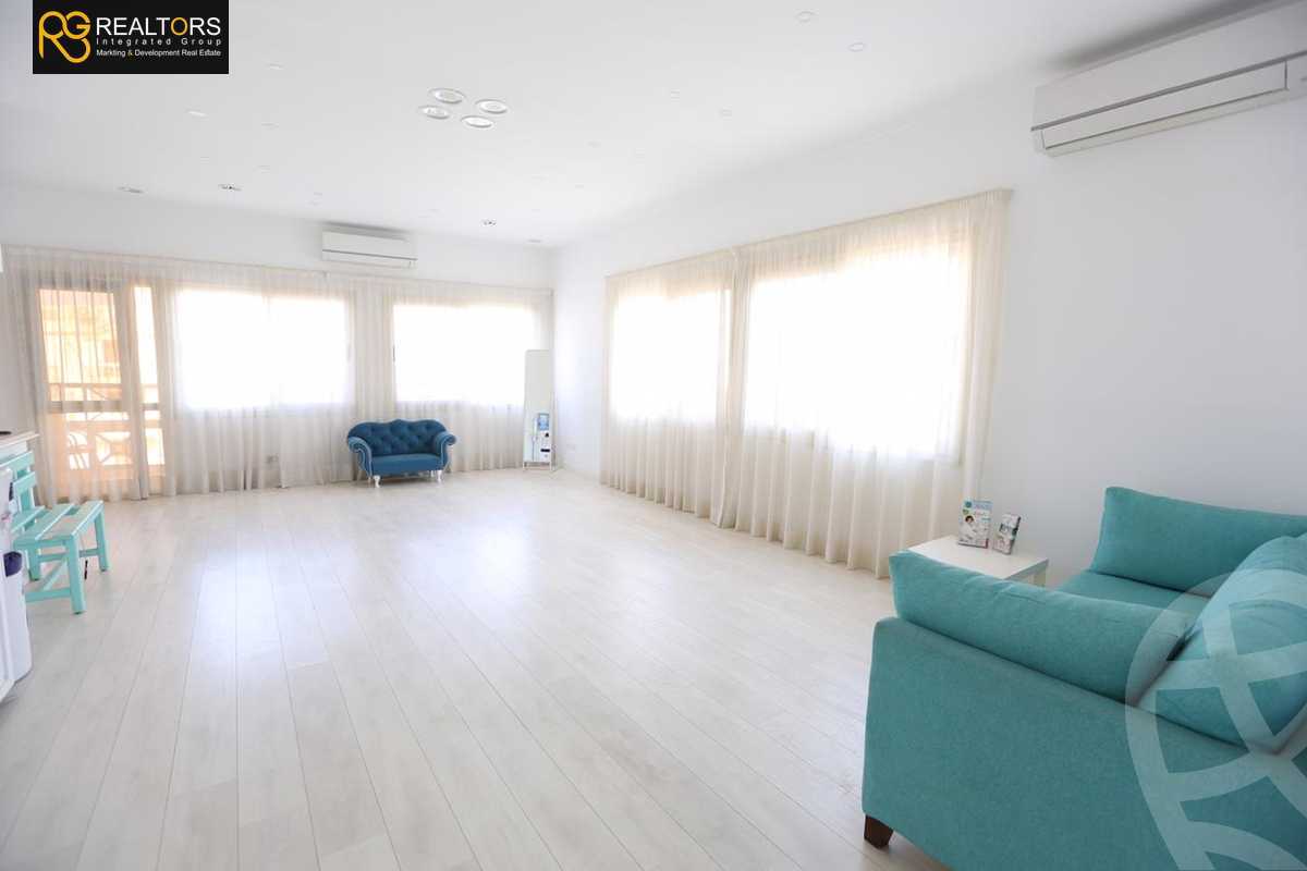 https://aqarmap.com.eg/ar/listing/4325401-for-sale-cairo-el-sheikh-zayed-city-compounds-in-sheikh-zayed-beverly-hills