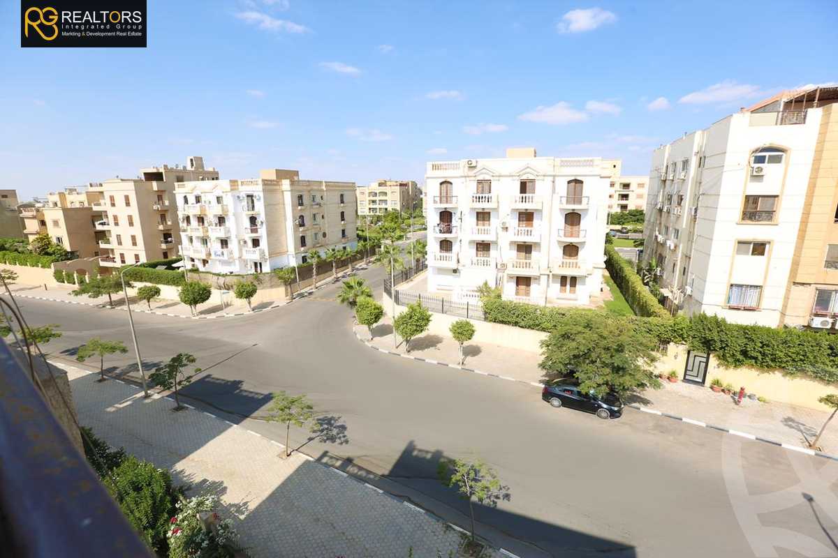 https://aqarmap.com.eg/ar/listing/4325401-for-sale-cairo-el-sheikh-zayed-city-compounds-in-sheikh-zayed-beverly-hills