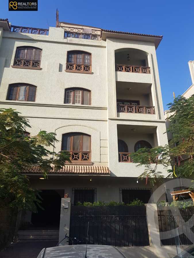 https://aqarmap.com.eg/ar/listing/4325401-for-sale-cairo-el-sheikh-zayed-city-compounds-in-sheikh-zayed-beverly-hills