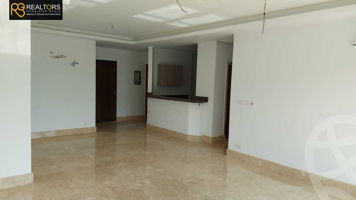 https://aqarmap.com.eg/ar/listing/4325678-for-sale-cairo-el-sheikh-zayed-city-compounds-in-sheikh-zayed-the-courtyard