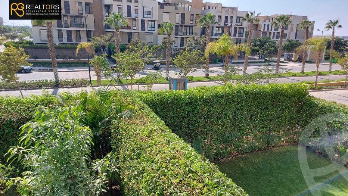 https://aqarmap.com.eg/ar/listing/4325678-for-sale-cairo-el-sheikh-zayed-city-compounds-in-sheikh-zayed-the-courtyard