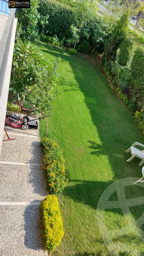 https://aqarmap.com.eg/ar/listing/4325678-for-sale-cairo-el-sheikh-zayed-city-compounds-in-sheikh-zayed-the-courtyard