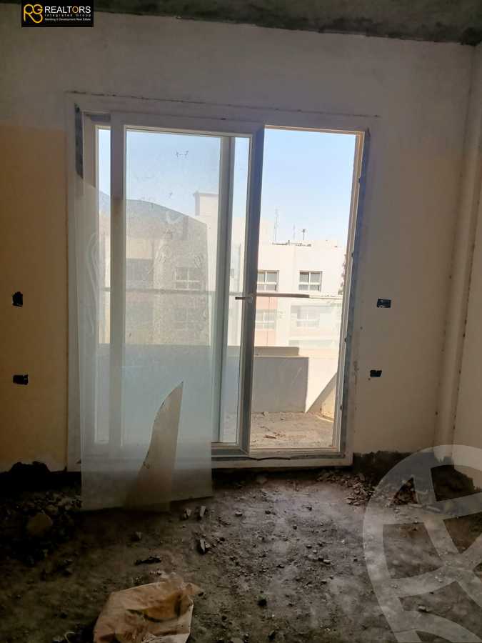 https://aqarmap.com.eg/ar/listing/4325986-for-sale-cairo-el-sheikh-zayed-city-compounds-in-sheikh-zayed-zayed-regency