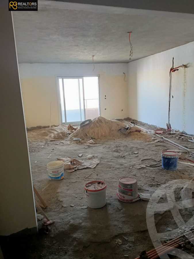 https://aqarmap.com.eg/ar/listing/4325986-for-sale-cairo-el-sheikh-zayed-city-compounds-in-sheikh-zayed-zayed-regency