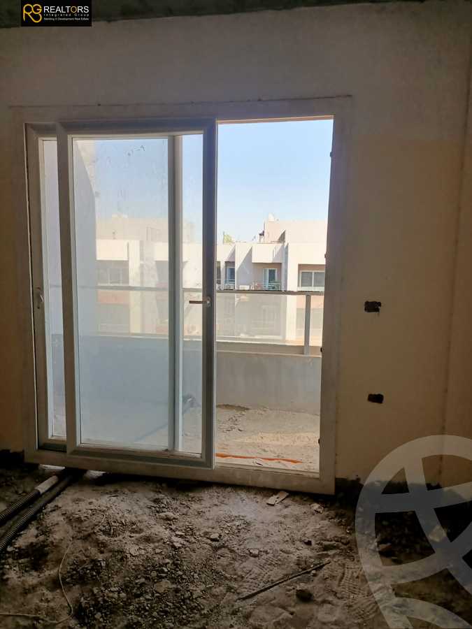 https://aqarmap.com.eg/ar/listing/4325986-for-sale-cairo-el-sheikh-zayed-city-compounds-in-sheikh-zayed-zayed-regency