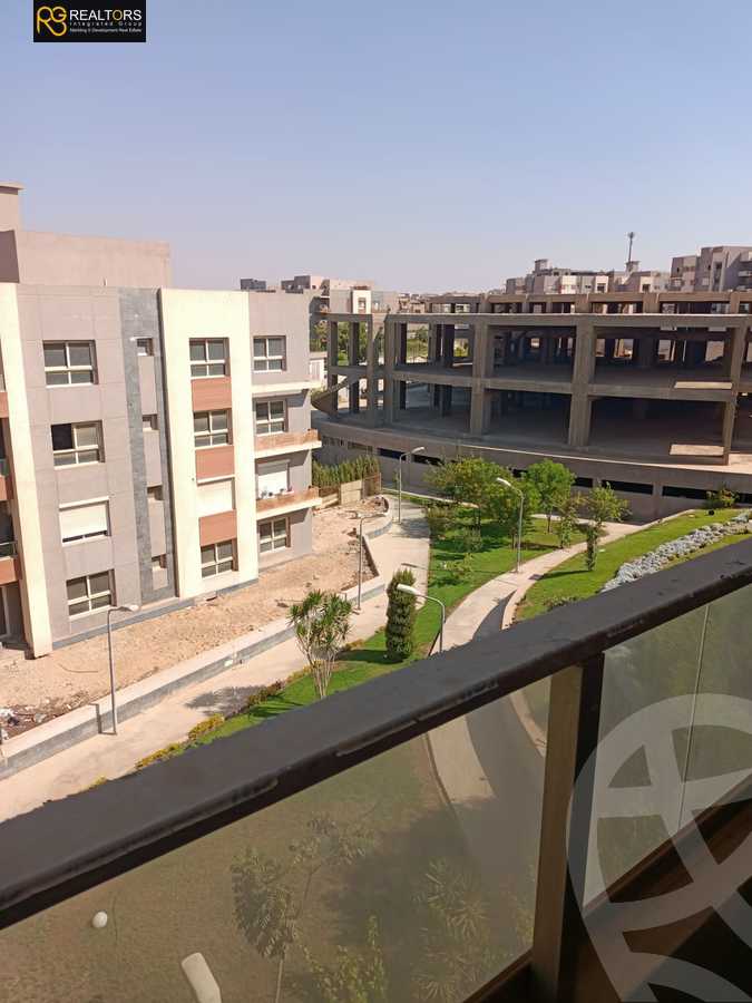 https://aqarmap.com.eg/ar/listing/4325986-for-sale-cairo-el-sheikh-zayed-city-compounds-in-sheikh-zayed-zayed-regency