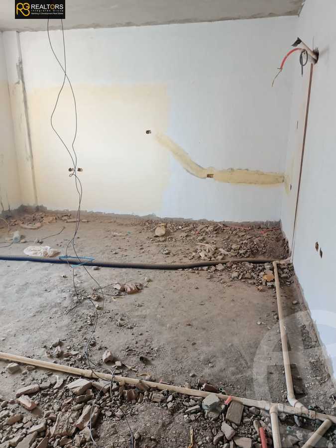 https://aqarmap.com.eg/ar/listing/4325986-for-sale-cairo-el-sheikh-zayed-city-compounds-in-sheikh-zayed-zayed-regency