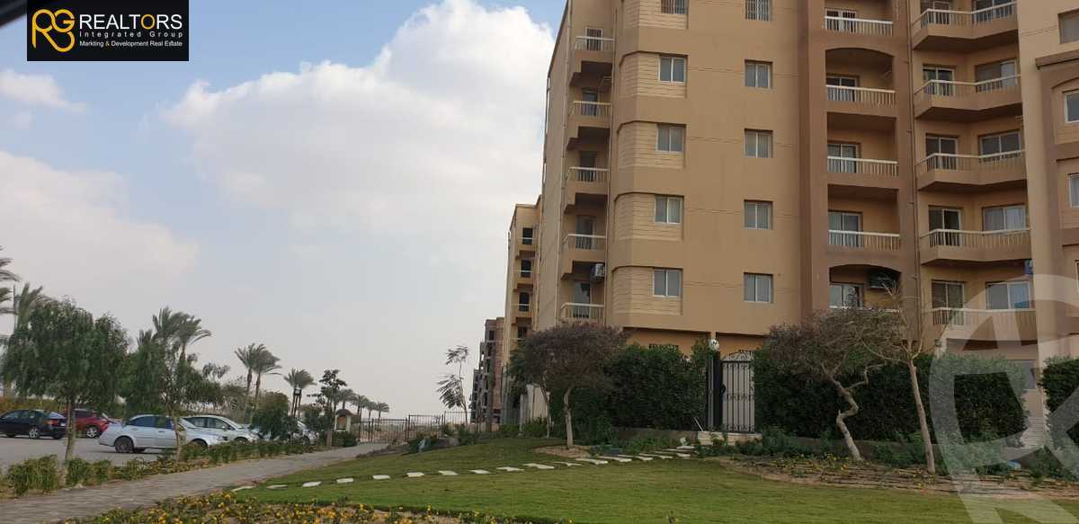 https://aqarmap.com.eg/ar/listing/4326368-for-sale-cairo-6th-of-october-hadaeq-october-kmbwnd-fy-hdyq-ktwbr-ashgar-city
