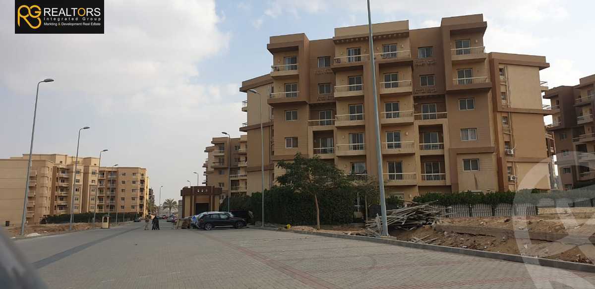 https://aqarmap.com.eg/ar/listing/4326368-for-sale-cairo-6th-of-october-hadaeq-october-kmbwnd-fy-hdyq-ktwbr-ashgar-city