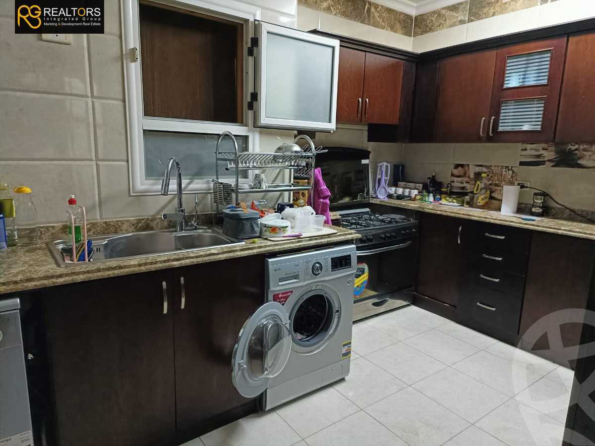 https://aqarmap.com.eg/ar/listing/4326386-for-sale-cairo-el-sheikh-zayed-city-compounds-in-sheikh-zayed-continental-gardens